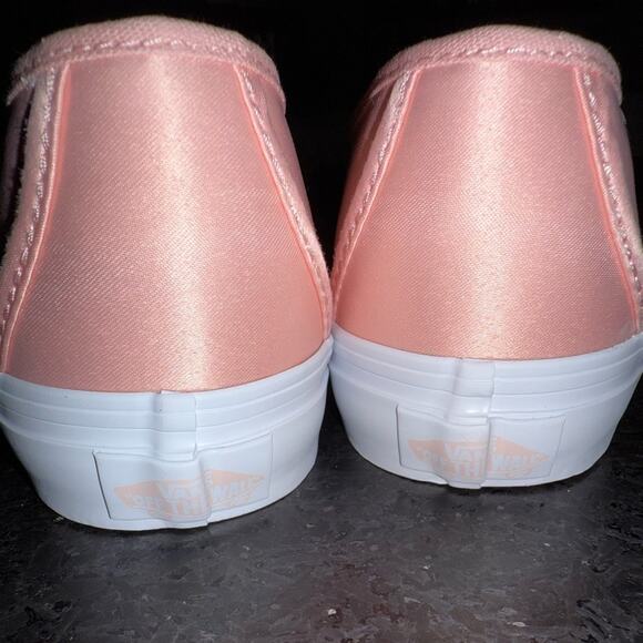 NEW VANS Ballet Pink Satin Mary Jane Sneakers With Buckle SZ 9 - Picture 8 of 11